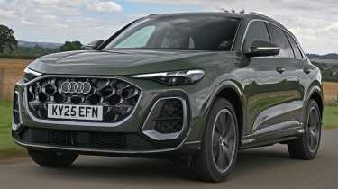 Audi Q5 вид спереди сбоку